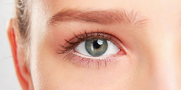 育毛成分を配合したまつげ美容液です。マツイクにおすすめです。