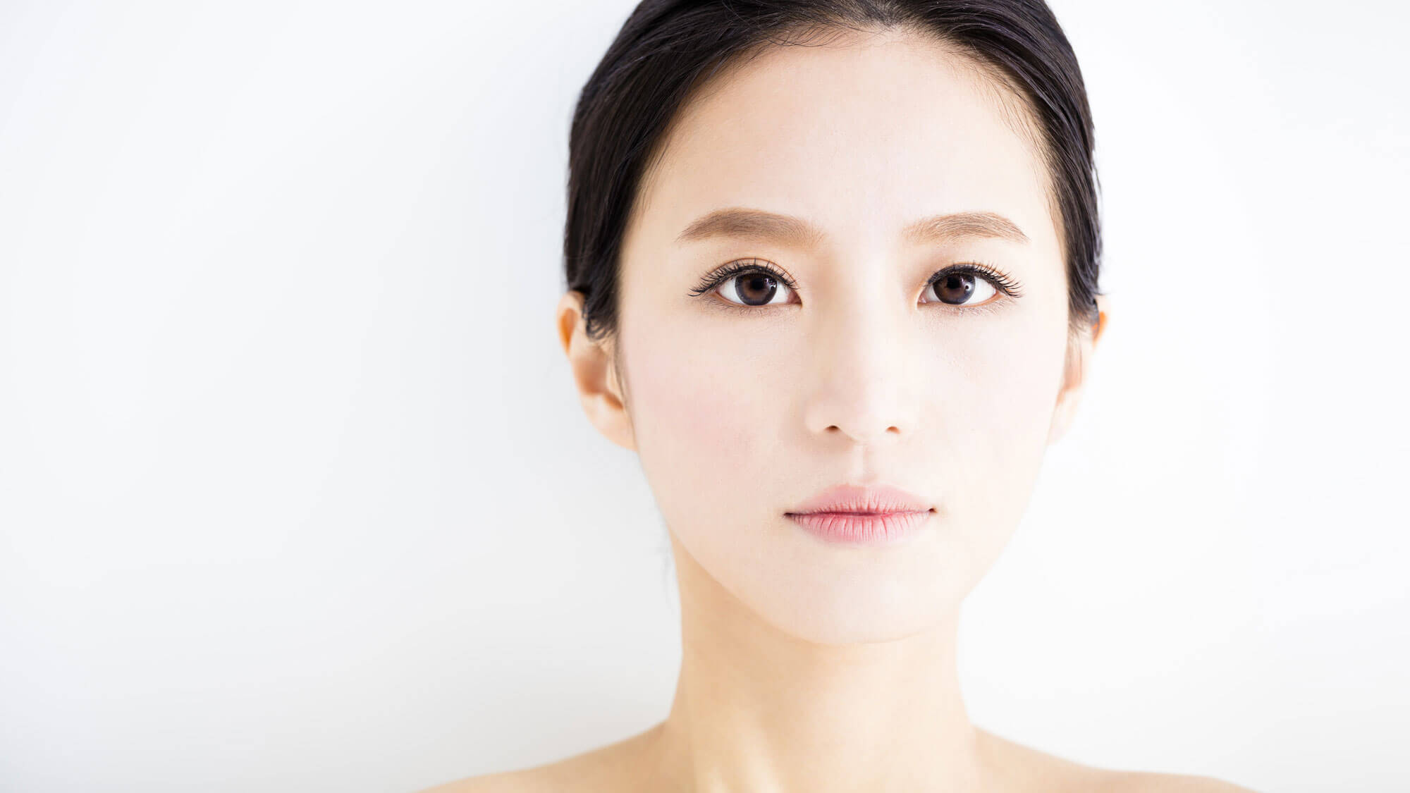 美しい肌には適したケアとコスメを